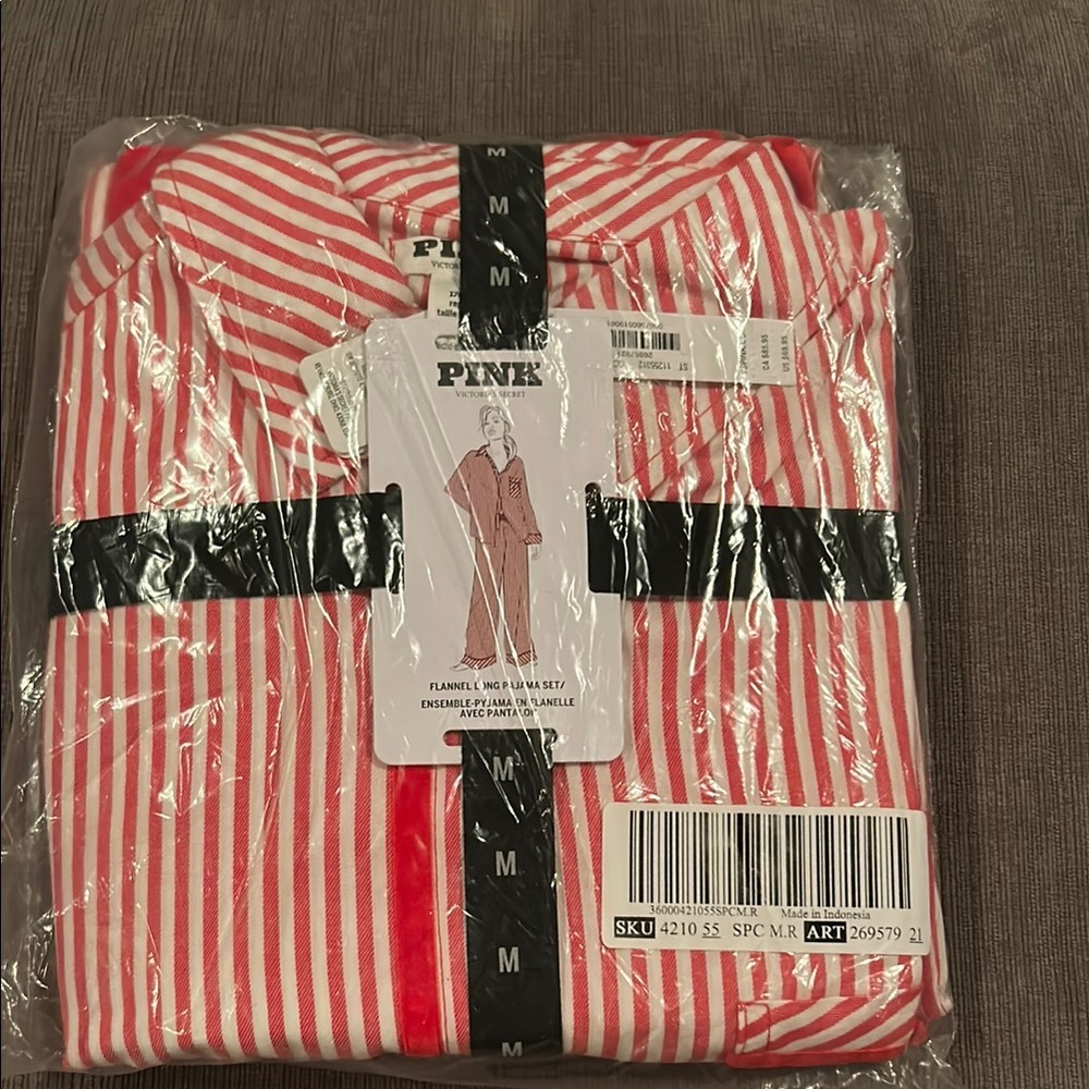 PINK Victorias Secret Flannel Long Pajama Set M NEW
